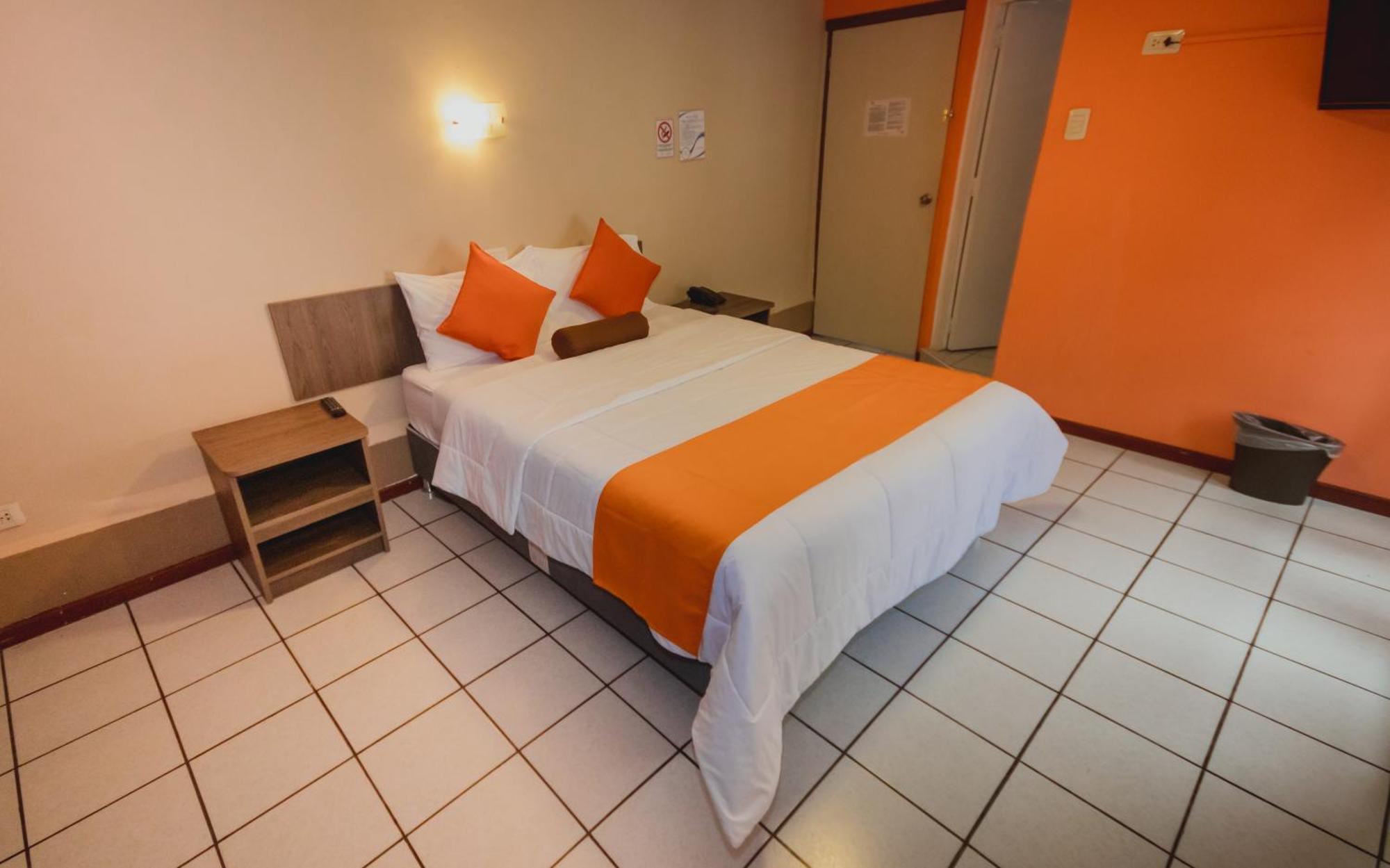 Hotel Sol De Belen Cajamarca Exteriör bild
